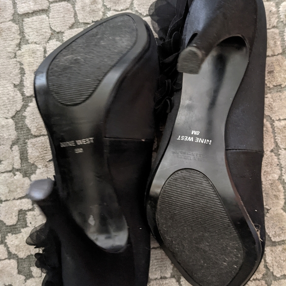 Nine West Pumps - Picture 4 of 6